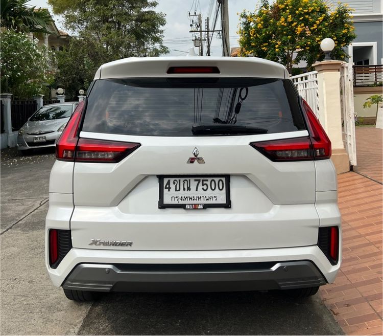Mitsubishi Xpander 2023 1.5 GT เบนซิน เกียร์อัตโนมัติ ขาว รูปที่ 2