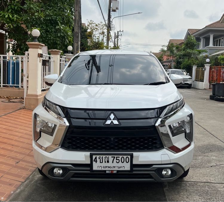 รถ Mitsubishi Xpander 1.5 GT สี ขาว