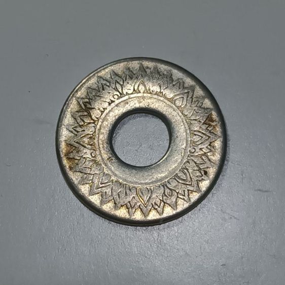 เหรียญเก่า รูปที่ 8