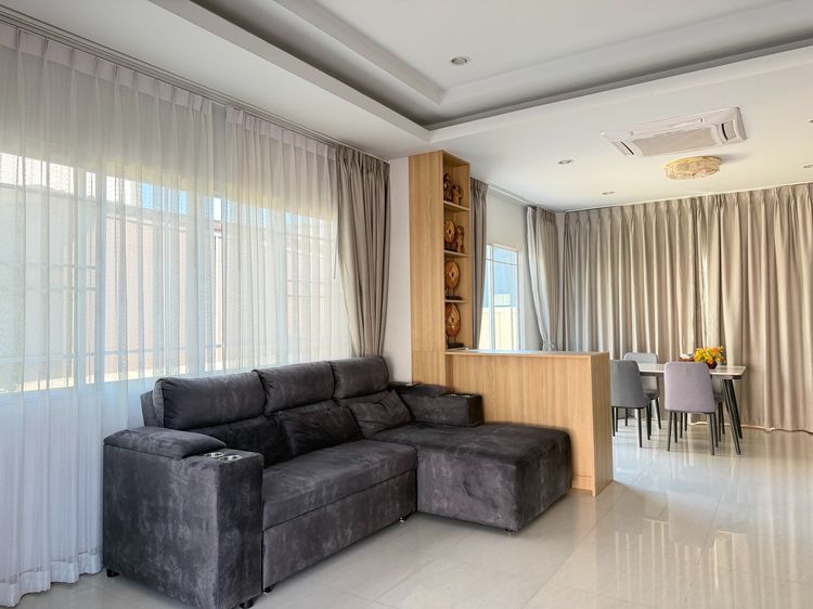 อื่นๆ ตกแต่งครบ ขาย ให้เช่า บ้านเดี่ยว 2ชั้น ในโครงการ เดอะพรอมิเน้นซ์ แถวห้างพรอมเมนาด้า วงแหวนรอบ2 หมู่บ้านติดถนนใหญ่ เข้าออกสะดวก ไม่ต้องเข้าซอย  ทำเลดี  รูปที่ 3