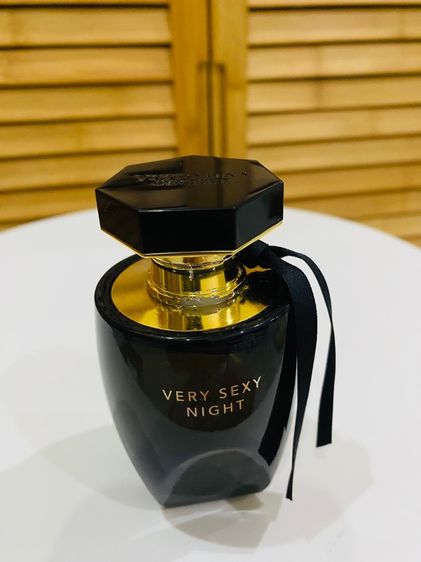 Victoria's Secret Very Sexy Night  Eau de Parfum 50 ml No nox น้ำหอมแท้ ส่งฟรี รูปที่ 10
