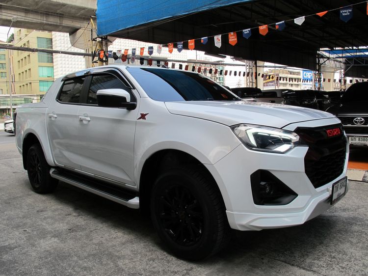 Isuzu D-MAX 2024 1.9 Hi-Lander Ddi Pickup ดีเซล ไม่ติดแก๊ส เกียร์ธรรมดา ขาว รูปที่ 2