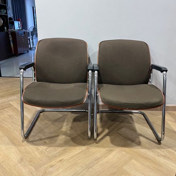 เก้าอี้รับแขกขาตัวซี Okamura Japan คุณภาพดี รูปที่ 4