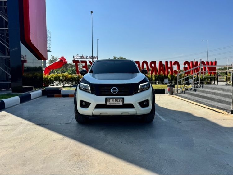 Nissan NP300-NAVARA 2019 2.5 Calibre EL Black Edition Pickup ดีเซล ไม่ติดแก๊ส เกียร์อัตโนมัติ ขาว รูปที่ 4