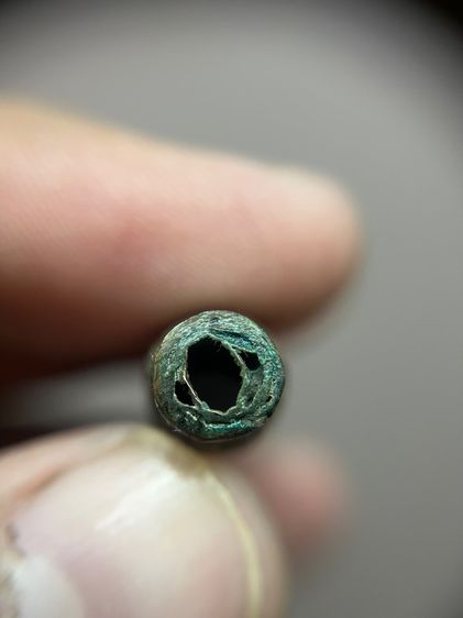 เปิดตะกรุด 5 นิ้ว ไม่ทราบที่ (มีสินค้าหลายรายการกดเข้ามาดูในโปรไฟล์ได้เลยครับ) รูปที่ 3