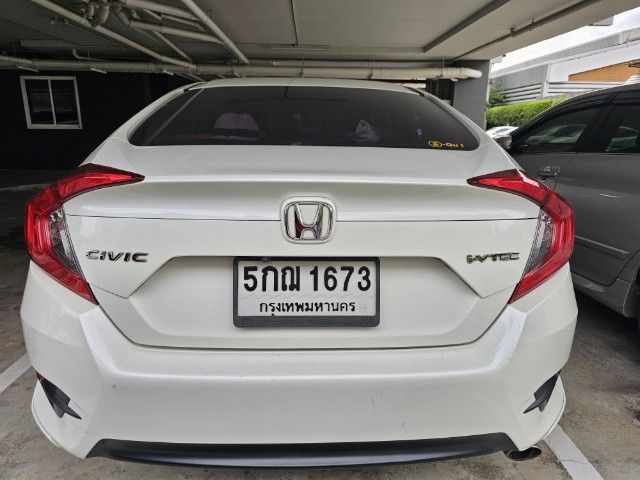 รถ Honda Civic 1.8 EL i-VTEC สี ขาว