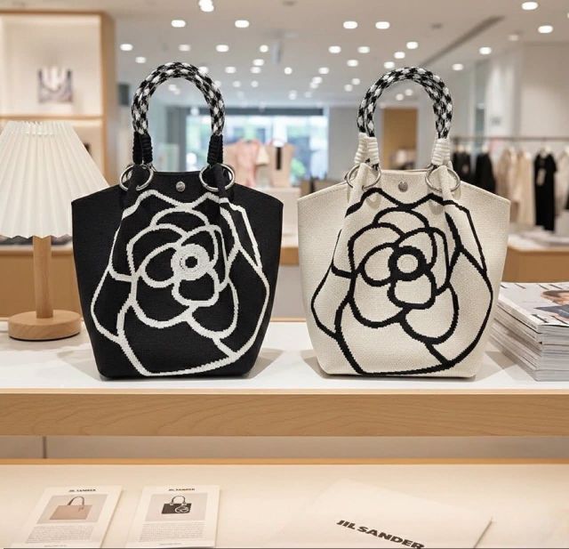 กระเป๋าคุณศุภจี กระเป๋าถัก กระเป๋าคามิเลีย (สีดำ) รูปที่ 3