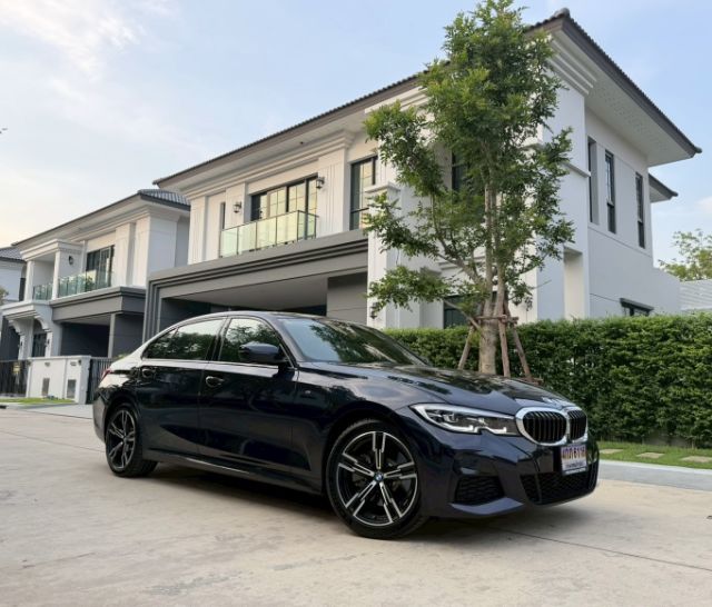 BMW รุ่นอื่นๆ 2022 รุ่นย่อยอื่นๆ Sedan เบนซิน เกียร์อัตโนมัติ ดำ รูปที่ 3
