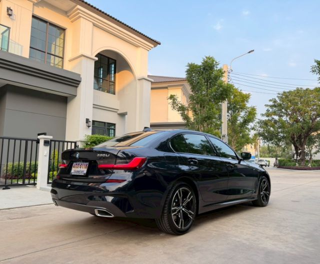 BMW รุ่นอื่นๆ 2022 รุ่นย่อยอื่นๆ Sedan เบนซิน เกียร์อัตโนมัติ ดำ รูปที่ 4