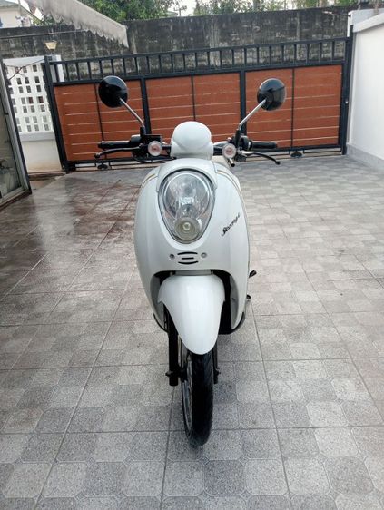 รถสกุ๊ปปี้หัวฉีด สวยๆมือเดียว รูปที่ 2