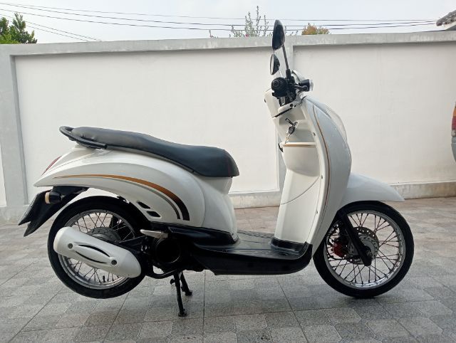 รถสกุ๊ปปี้หัวฉีด สวยๆมือเดียว รูปที่ 3