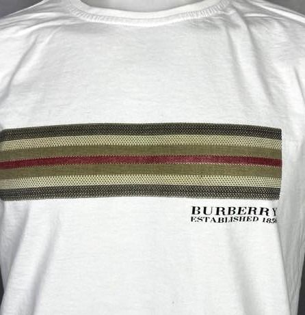BURBERRY Striped Hesford Logo T-Shirt รูปที่ 4