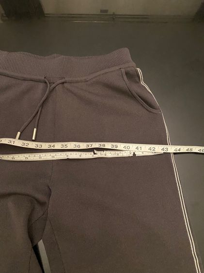 หลุยส์วิตตอง ชุดเซ็ต เสื้อและกางเกงทรงสวย สภาพใหม่เอี่ยม แอ รูปที่ 12