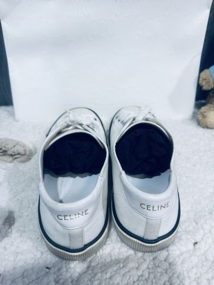 รองเท้าเซลีน Used SNEAKER WITH TOECAP INCANVAS AND CALFSKIN 
SIZE 37  (รุ่นลิซ่าใส่)  รูปที่ 3