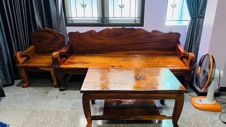 ชุดโซฟาไม้ เตียง โต๊ะ เก้าอี้ไม้ที่ทุกบ้านต้องมี 3ชิ้น