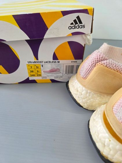 รองเท้าผ้าใบ Adidas Ultraboost 5.5 รูปที่ 5