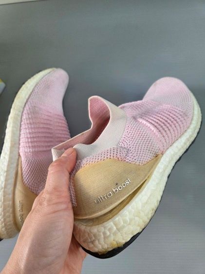 รองเท้าผ้าใบ Adidas Ultraboost 5.5 รูปที่ 4