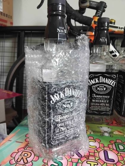 ขวดเปล่าเพื่อการสะสม รูปที่ 4