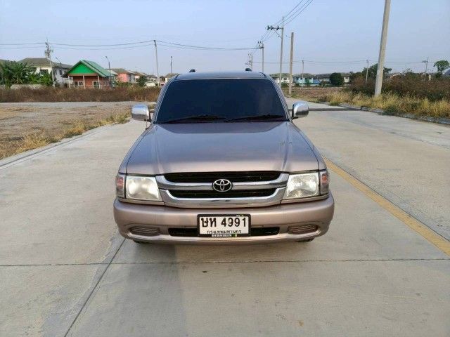 Toyota Hilux Tiger D4D 2004 รุ่นย่อยอื่นๆ Pickup ดีเซล เกียร์ธรรมดา น้ำตาล รูปที่ 3