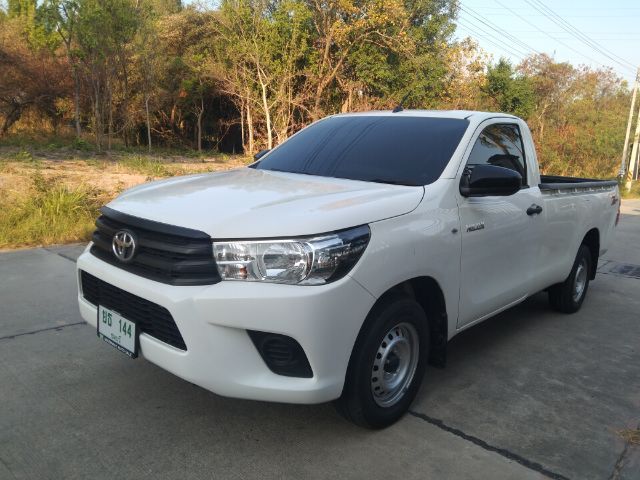 Toyota Hilux Revo 2020 2.4 J ดีเซล เกียร์ธรรมดา ขาว รูปที่ 3