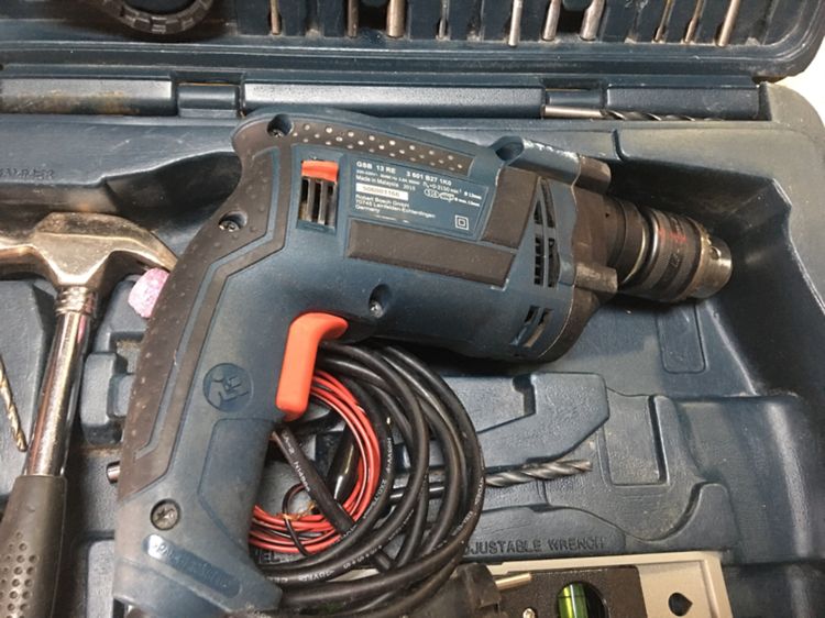 สว่านไฟฟ้า BOSCH GSB 13RE. สภาพสวยเครื่องมือครบพร้อมกล่องกระแทกปูนธรรมดาได้ปรับซ้ายขวาได้สวยพร้อมใช้งานแท้ รูปที่ 3