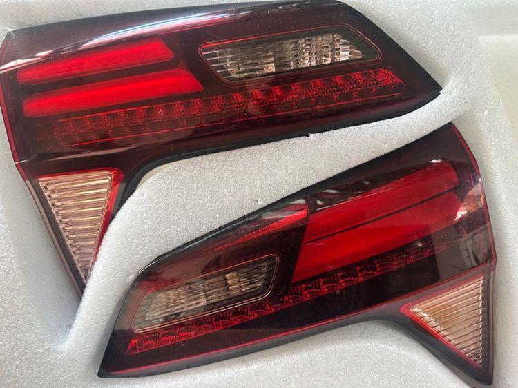 ไฟท้าย HRV มือสอง ครบเซ็ต (led ถอยหลังไม่ติดบางดวง) รูปที่ 2