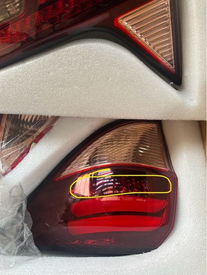 ไฟท้าย HRV มือสอง ครบเซ็ต (led ถอยหลังไม่ติดบางดวง) รูปที่ 4