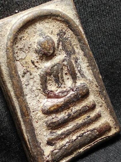 พระสมเด็จพิมพ์เกซบัวตูมมีลงรักมาครับ รูปที่ 11