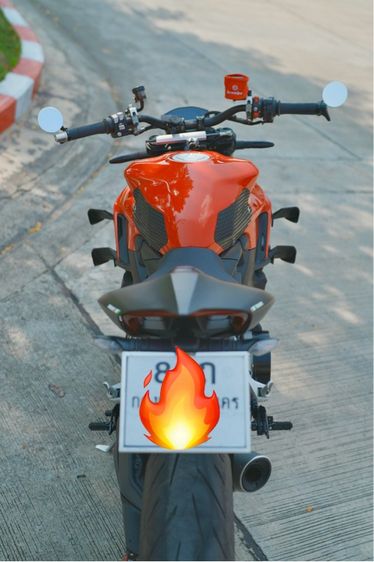 Ducati Streetfighter V2 รูปที่ 5