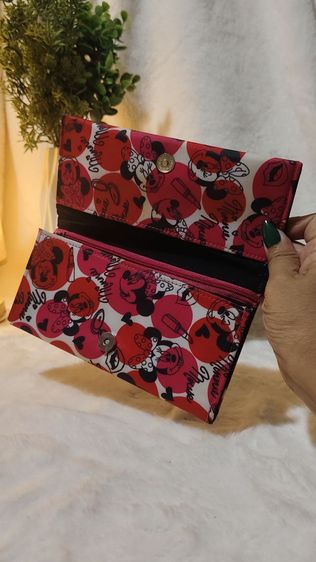 กระเป๋าสตางค์ดิสนีย์ ของแท้ ซื้อมาถ้าไม่เคยใช้เลย รูปที่ 4