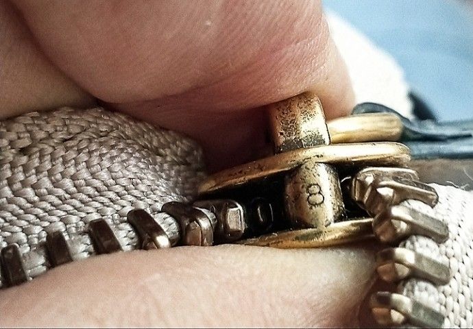 กระเป๋าถือสตรี Celine luggage tote micro มือสองของแท้ รูปที่ 12