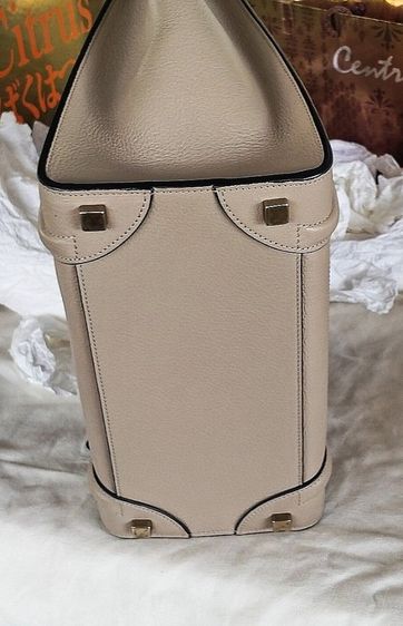 กระเป๋าถือสตรี Celine luggage tote micro มือสองของแท้ รูปที่ 7