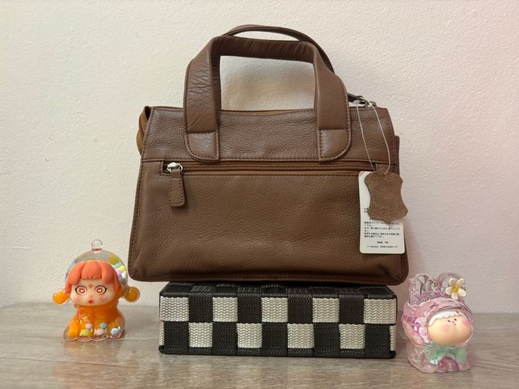 กระเป๋าถือหนังแท้ สีน้ำตาล ทรง Tote มือสองสภาพนางฟ้า หนังนุ่ม ช่องเยอะ ใช้งานสะดวก รูปที่ 12