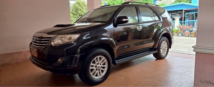 Toyota Fortuner 2014 2.5 V Utility-car ดีเซล ไม่ติดแก๊ส เกียร์อัตโนมัติ ดำ รูปที่ 3