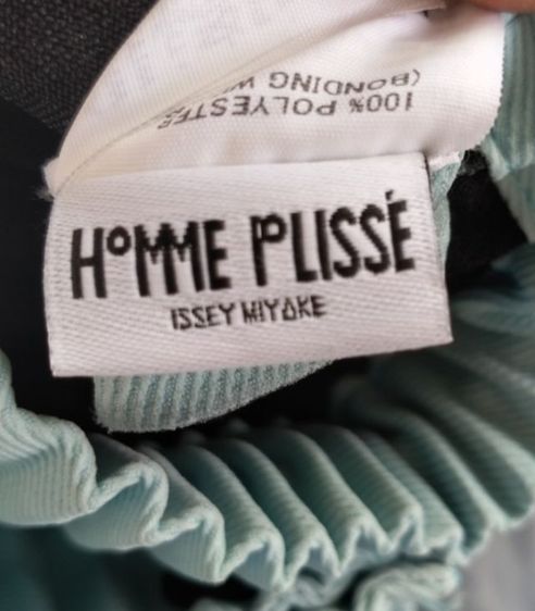 กระเป๋าสะพายขนาดเล็ก Homme plisse ของ issey miyake  มือสองของแท้ รูปที่ 6