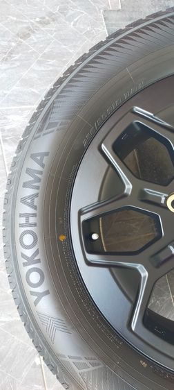 แม็กโตโยต้า ขอบ18 พร้อมยางโยโกฮาม่า 265 60 18 ปลายปี25 แม็กสีเดิมป้ายแดง ยางมีตุ่มหน้ายางทุกเส้น รูปที่ 11