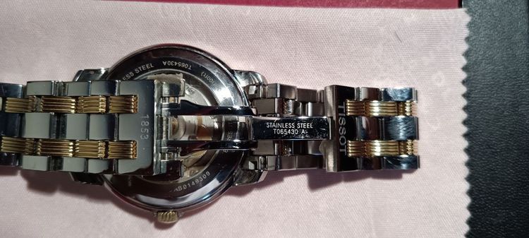 นาฬิกา Tissot มีวัน วันที่ รูปที่ 11