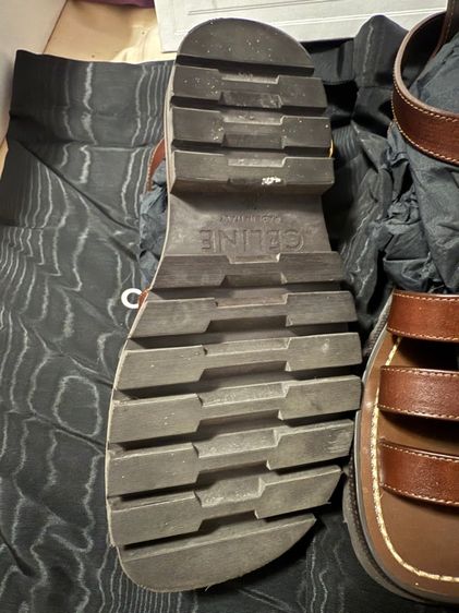 รองเท้า Celine  รูปที่ 7