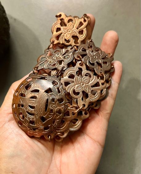 ขายขันและ เข็มขัดเก่า โบราณ ยกชุด  รูปที่ 4