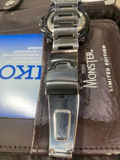 Seiko 5 Sports Limited Edition Mt. Fuji SRP785K10 เรือนที่ 622 881 จาก รูปที่ 9