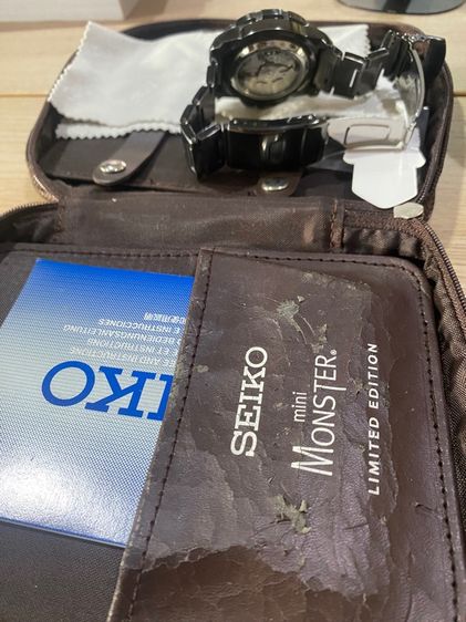 Seiko 5 Sports Limited Edition Mt. Fuji SRP785K10 เรือนที่ 622 881 จาก รูปที่ 3