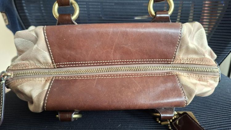 Coach Madison Sabrina Op Art (Tan-Beige) รูปที่ 6