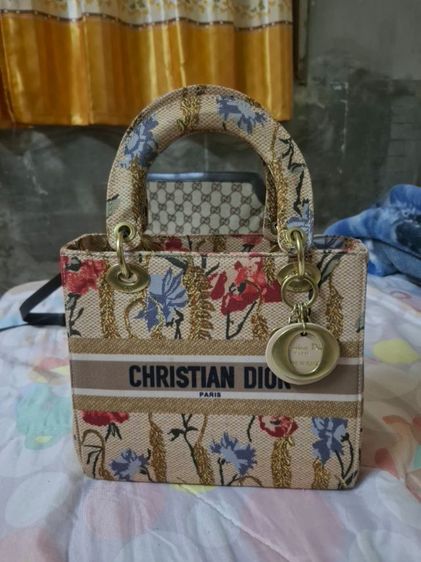 กระเป๋ามือสองงานลุ้นแท้ ใหม่กริบ มีสายยาวคอชบอดี้ รูปที่ 4