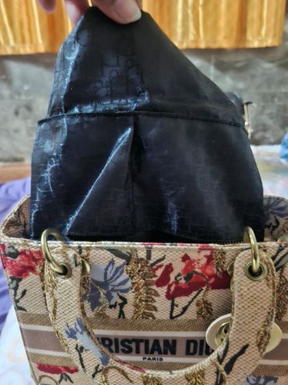 กระเป๋ามือสองงานลุ้นแท้ ใหม่กริบ มีสายยาวคอชบอดี้