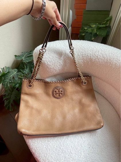 used tory burch 13นิ้ว สภาพดีมากใบใหญ่ รูปที่ 2