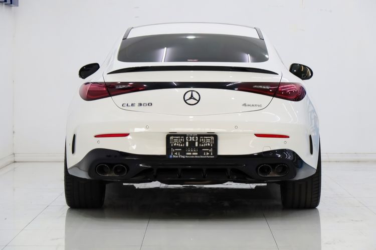 Mercedes-Benz CLE-Class 2024 CLE 300 Sedan เบนซิน ไม่ติดแก๊ส เกียร์อัตโนมัติ ขาว รูปที่ 4