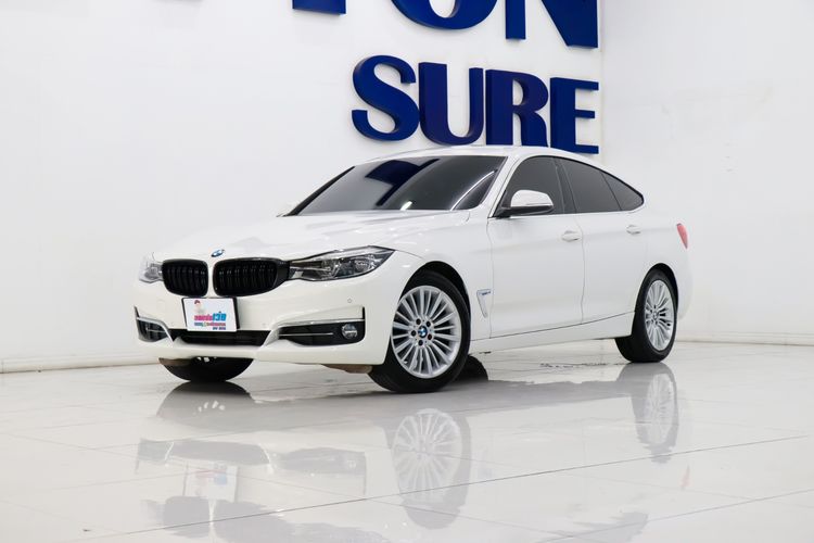 รถ BMW Series 3 320d สี ขาว