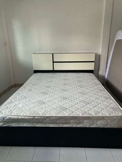 เตียงขนาด 5 ฟุต ไม่รวมที่นอน   รูปที่ 9