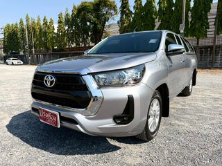 ผ่อน 6xxx แคปเปิดได้ Toyota Hilux Revo Smart Cab 2.4 Z Edition Mid เกียร์ธรรมดา ปี 2021 โตโยต้ารีโว่มือสอง กระบะแคปมือสองสภาพดี