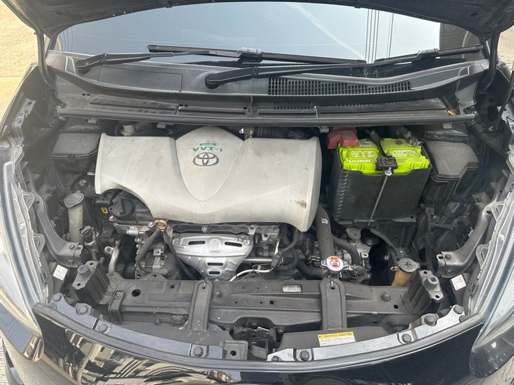 Toyota Sienta 2017 1.5 V Utility-car เบนซิน เกียร์อัตโนมัติ ดำ รูปที่ 3